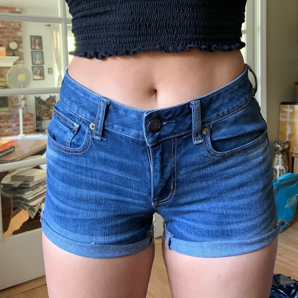 American eagle shortie shorts!
